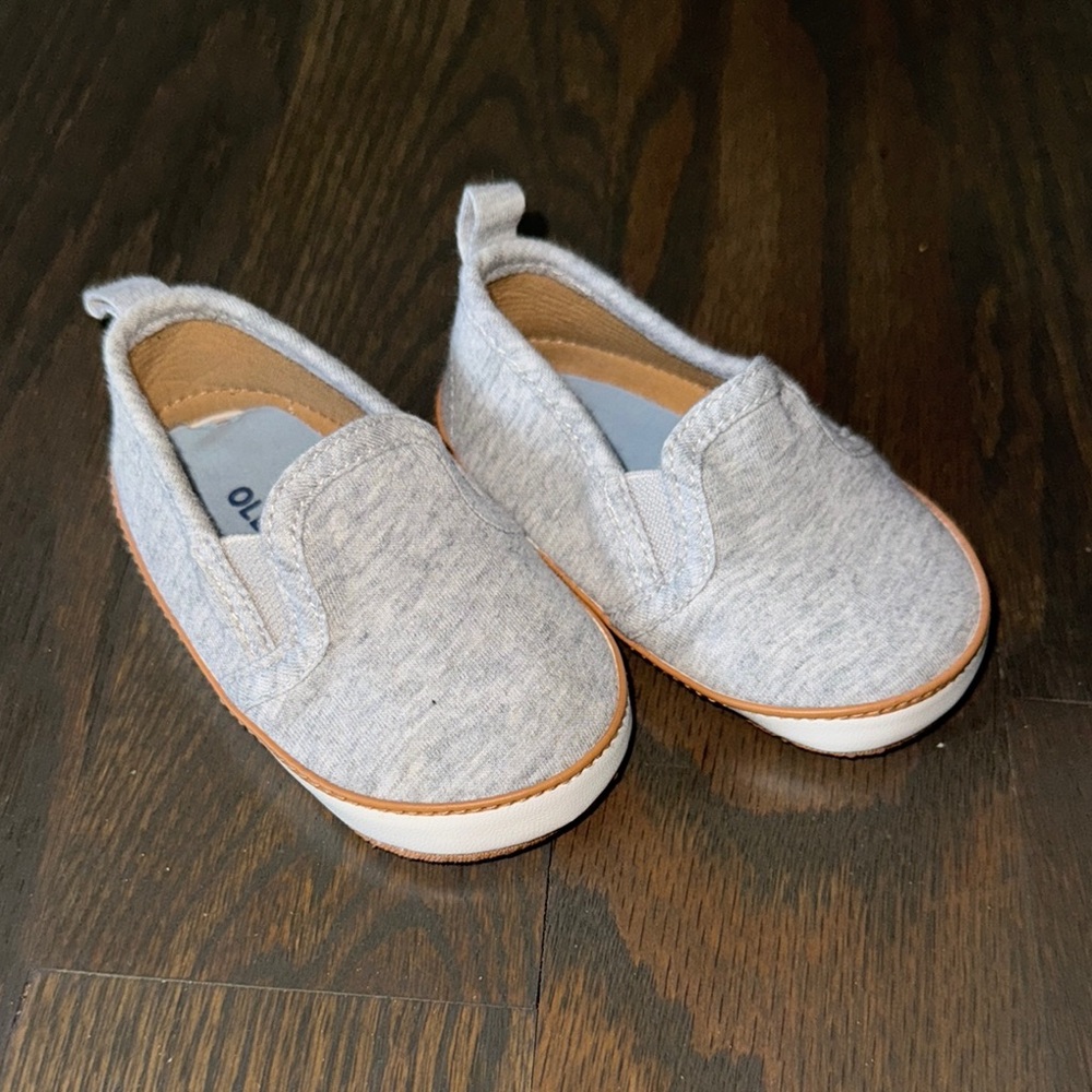 Old Navy Heather Gray Slip-On Sneakers | 6-12M
